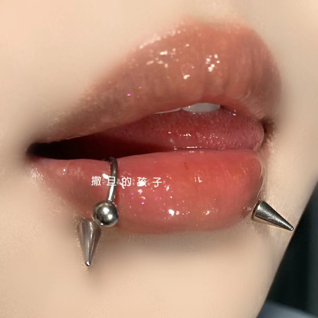 SATANS CHILD HIN OUT THE EFFECT OF THE LIP STUD LIP RING HORSESHOE RING SWEET COOL EAR BONE STUD DIMPLE NAIL PIERCING