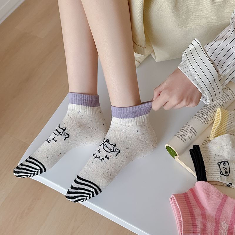 韩国波点女袜夏季无骨薄款可爱卡通猫咪矮腰短筒袜学院风外穿短袜