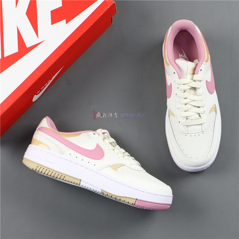 耐克系带简版空军一号板鞋