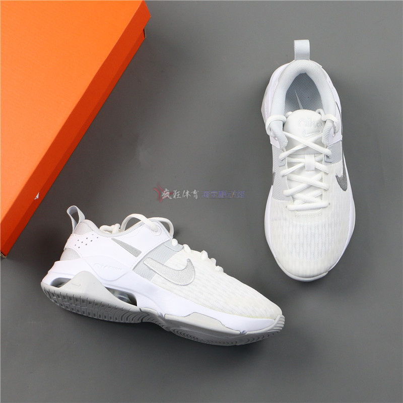 NikeZoom女士气垫缓震跑步鞋