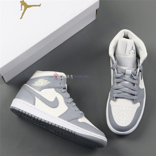 JORDANAJ1系带男女中帮板鞋