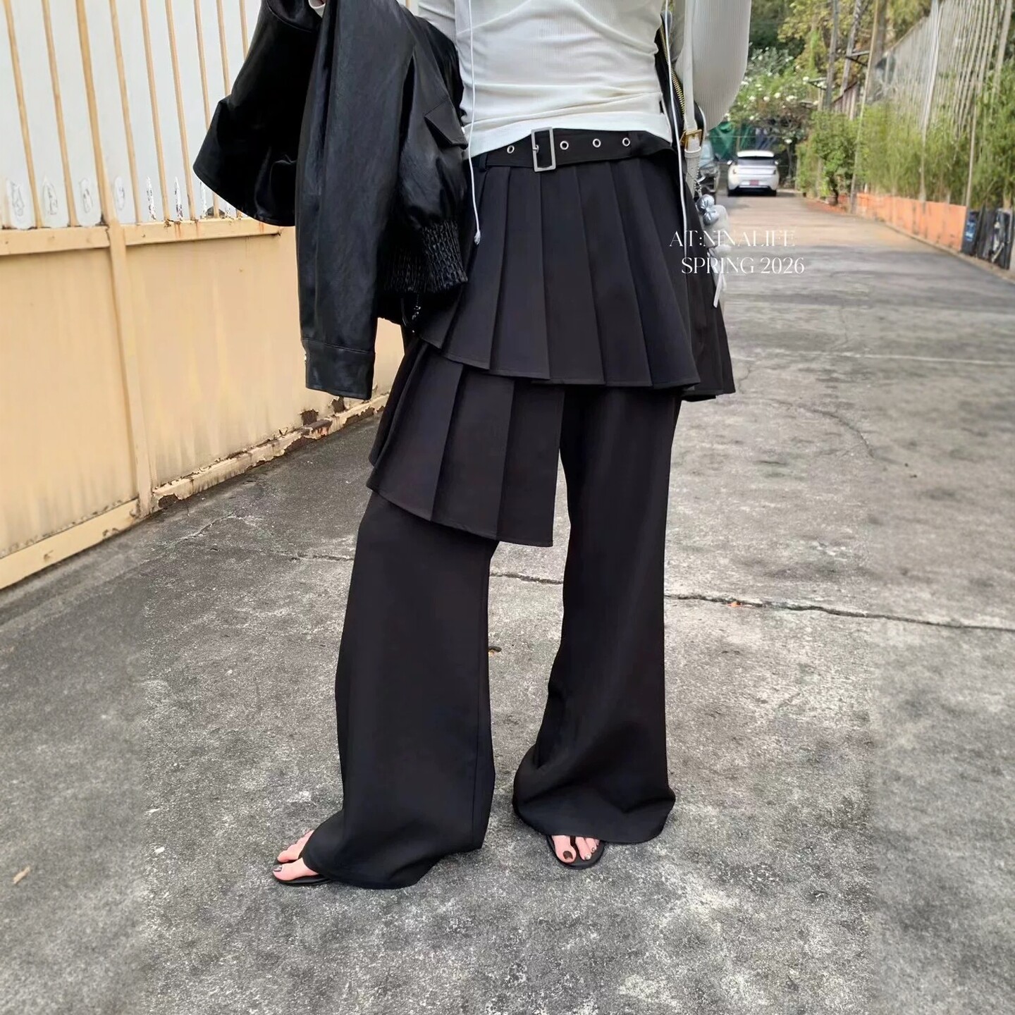 拖地西装裤女2026春季新款设计感压褶屁帘拼接百搭宽松阔腿休闲裤