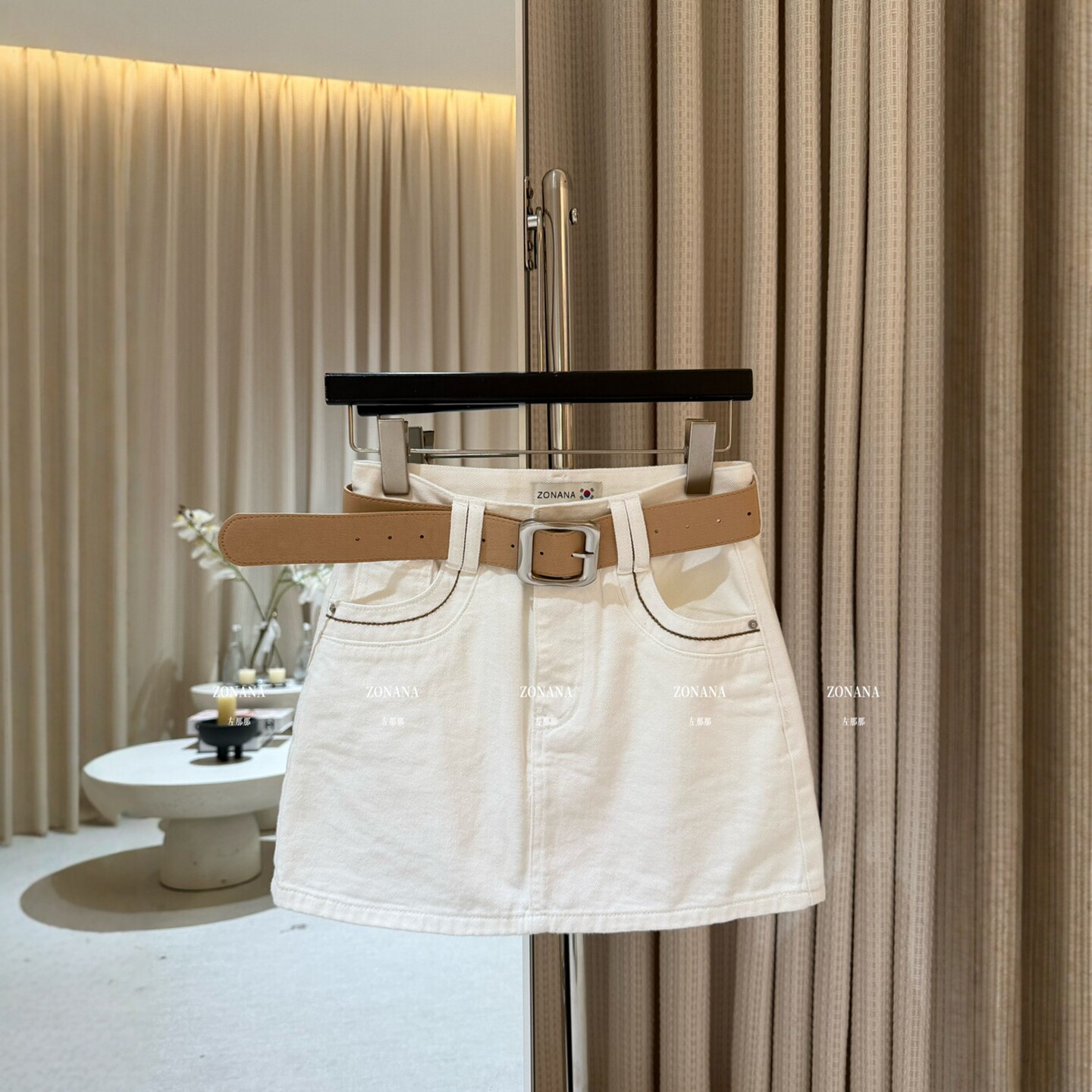 左那那2026夏季新款打底短裙女防走光高腰显瘦百搭牛仔白色半身裙