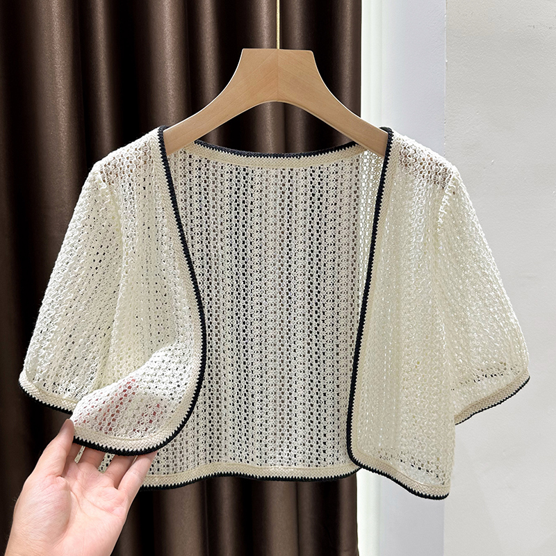 撞色镂空针织开衫女薄款防晒外搭小坎肩罩衫短袖配裙子冰丝披肩夏