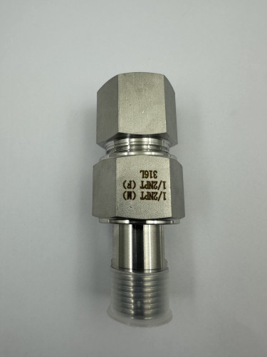压力表变送器内外螺纹转换高压活接头M20*1.5-1/2NPT不锈钢转接头