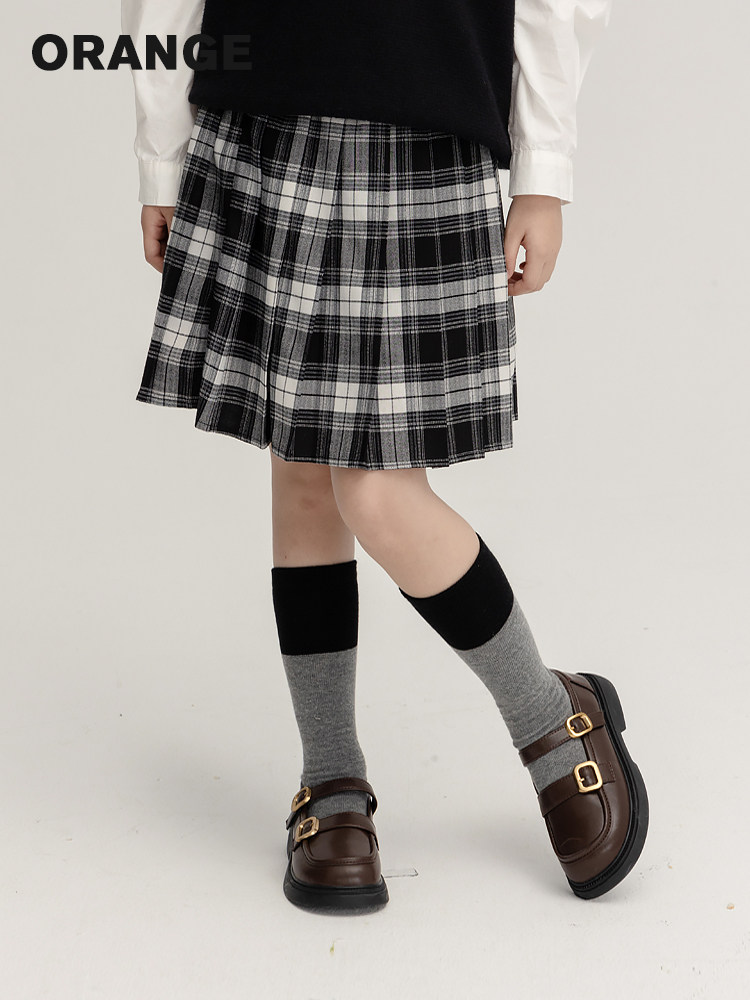 橙子童装L家23秋季新款儿童半身裙女童黑白格子百褶短裙JK学院风