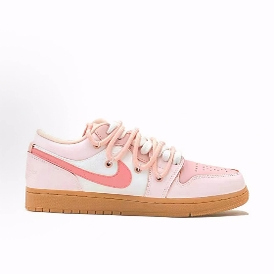 Jordan Air Jordan 1 Low 圣诞主题星星解构风低帮复古篮球鞋女款