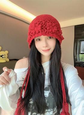 2025新款花朵手工编织双层辫子毛线帽子女秋冬保暖百搭针织护耳帽