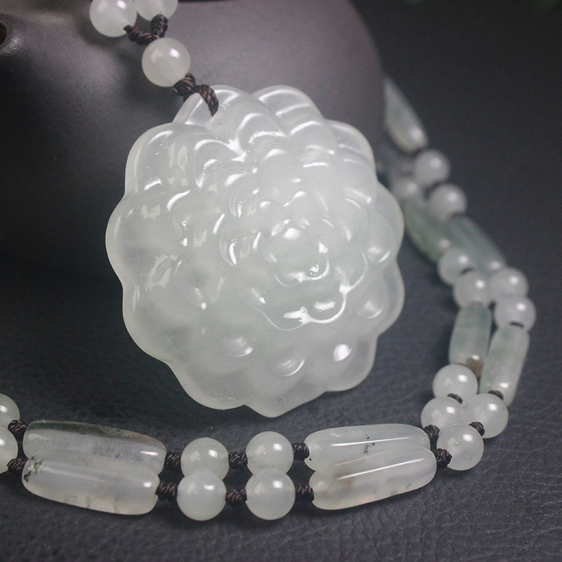 正品桂林鸡血玉贵妃料项链毛衣链雕花牡丹花冰透时尚纯天然带证书