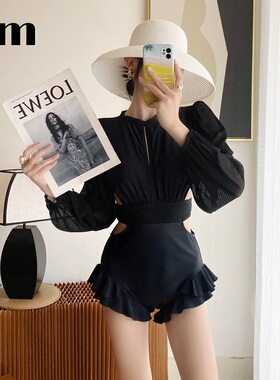 2025新款女神范高级性感连体泳衣女小胸保守防晒长袖显瘦遮肉温泉