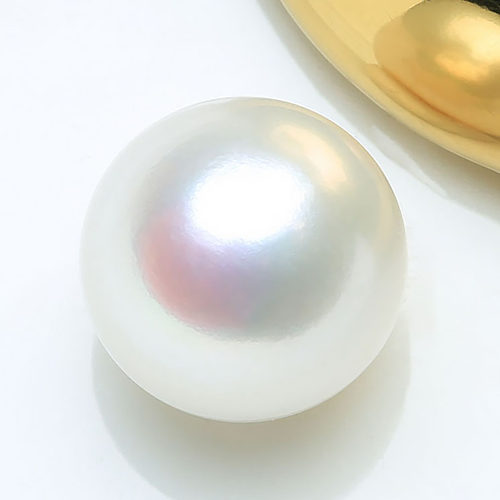 天然淡水珍珠无瑕极光白透彩