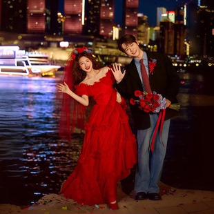 新款影楼拍照摄影红色一字肩主题婚纱女喜嫁风氛围感拖尾礼服旅拍