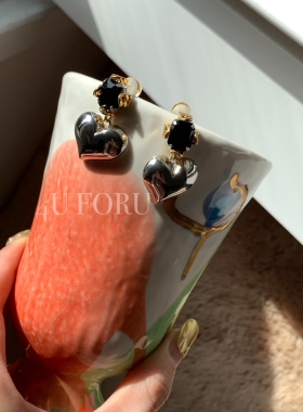 23/ss 小众冷淡风个性时尚爱心拼接方钻款耳坠耳环