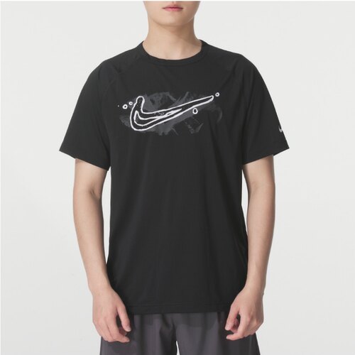 Nike男速干跑步T恤休闲短袖上衣