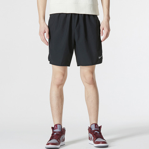Nike男子运动休闲跑步训练短裤