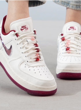 Nike Air Force 1 AF1白红色女子运动休闲舒适低帮板鞋FZ5068