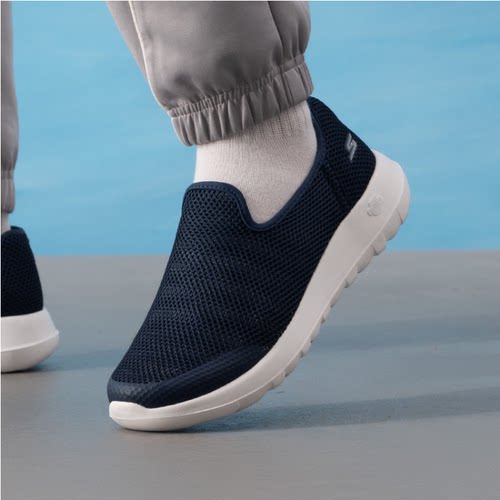 SKECHERS男GOWALKMAX休闲鞋