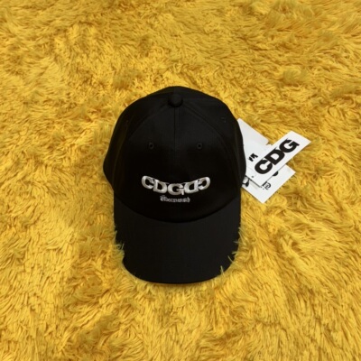 CDG x G-DRAGON Ubermensch CDGDC权志龙联名款黑色鸭舌帽