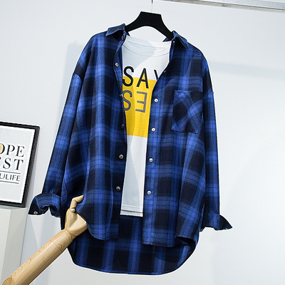 宽松休闲单排多扣格子衬衫女