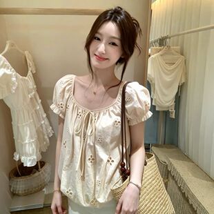 韩版刺绣镂空钩花一字肩上衣女2026夏季甜美风显瘦百搭花苞小衫潮