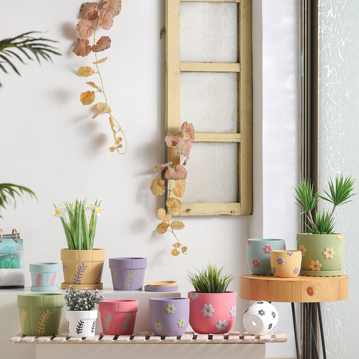 花朵树叶手工彩绘陶瓷花盆带托盘