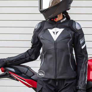 丹尼斯AVRO 4骑行服皮衣女款冬季Racing 4摩托机车服保暖防摔装备