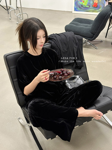 LEDAFOR3 法式浪漫 进口真丝丝绒面料 短袖长裤丝绒宽松休闲套装
