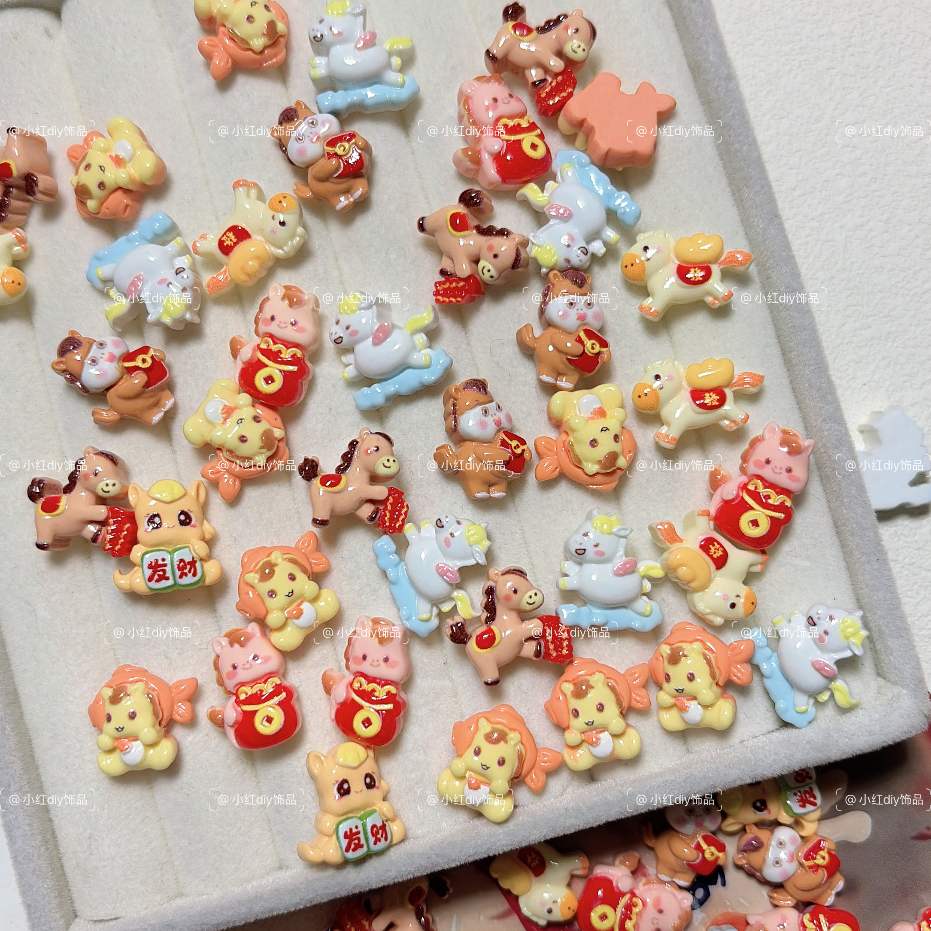 迷你卡通可爱小马新年款diy奶油胶树脂配件装饰发夹材料鞋花扣,饰品/流行首饰/时尚饰品新,其他DIY饰品配件,淘宝优惠券,粉丝福利购,淘宝优惠卷