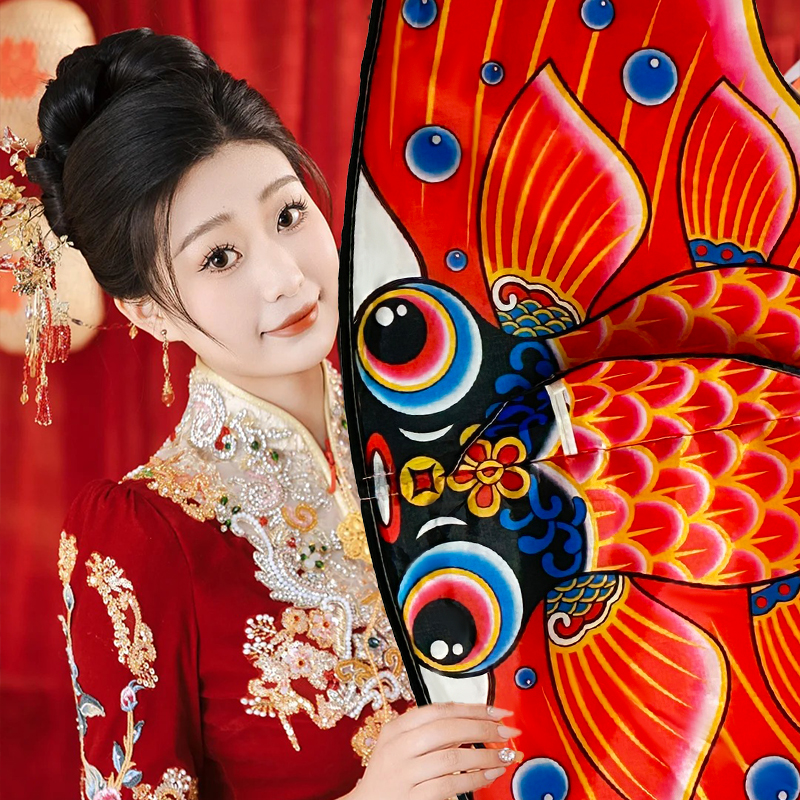 金鱼风筝结婚拍照【小红薯热门】