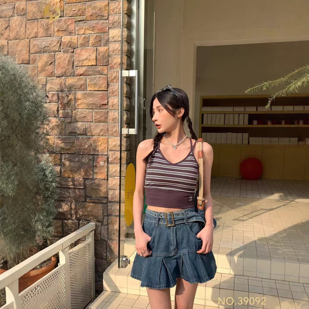 欧曼彩39092女士夏季条纹大码背心常规百搭宽肩吊带薄款大弹力
