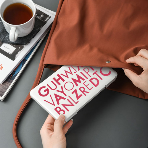 日本口罩收纳盒便捷暂存夹储物盒