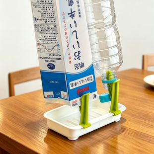 日本进口婴儿奶瓶沥水架塑料瓶子杯盖晾干外出旅行折叠便携置物架