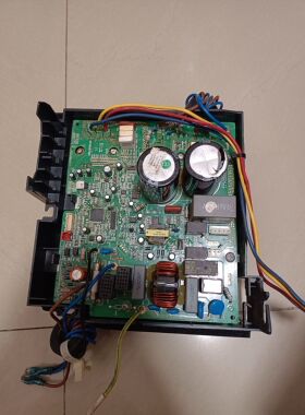 适用格力变频空调外机板电器盒30148240 ，主板W8423T.W8423vv1.0
