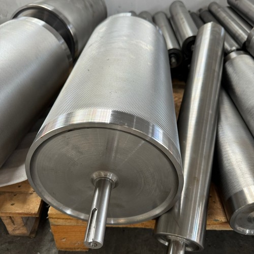 大直径滚筒滚花镀铬磨床精车滚轮滚筒主动从动不锈钢辊筒头尾滚长