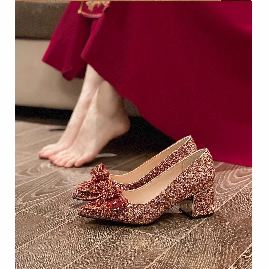 中式红色婚鞋女不累脚粗跟高跟鞋