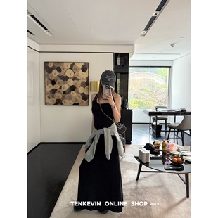 十一石 夏季主场 设计感工字扭结背心连衣裙女小个子露背吊带长裙