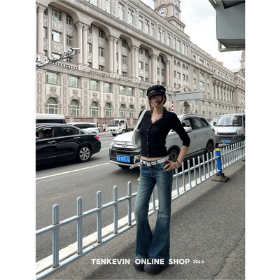 复古蓝显瘦修身微喇牛仔裤