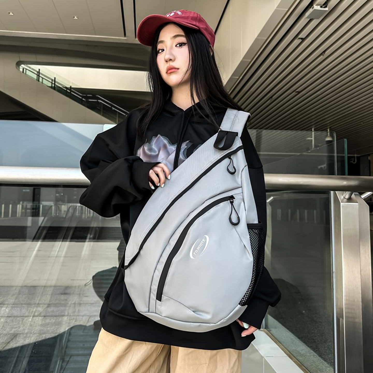 百搭大容量斜挎包男款潮流胸包