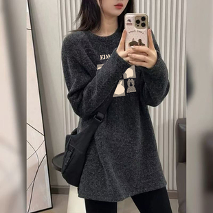 胖mm中长款圆领打底衫长袖女秋冬新款时尚宽松设计感德绒保暖外套