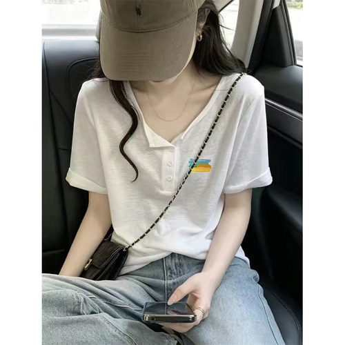 白色竹节棉V领短袖t恤女装夏季新款减龄宽松显瘦单排扣设计感上衣