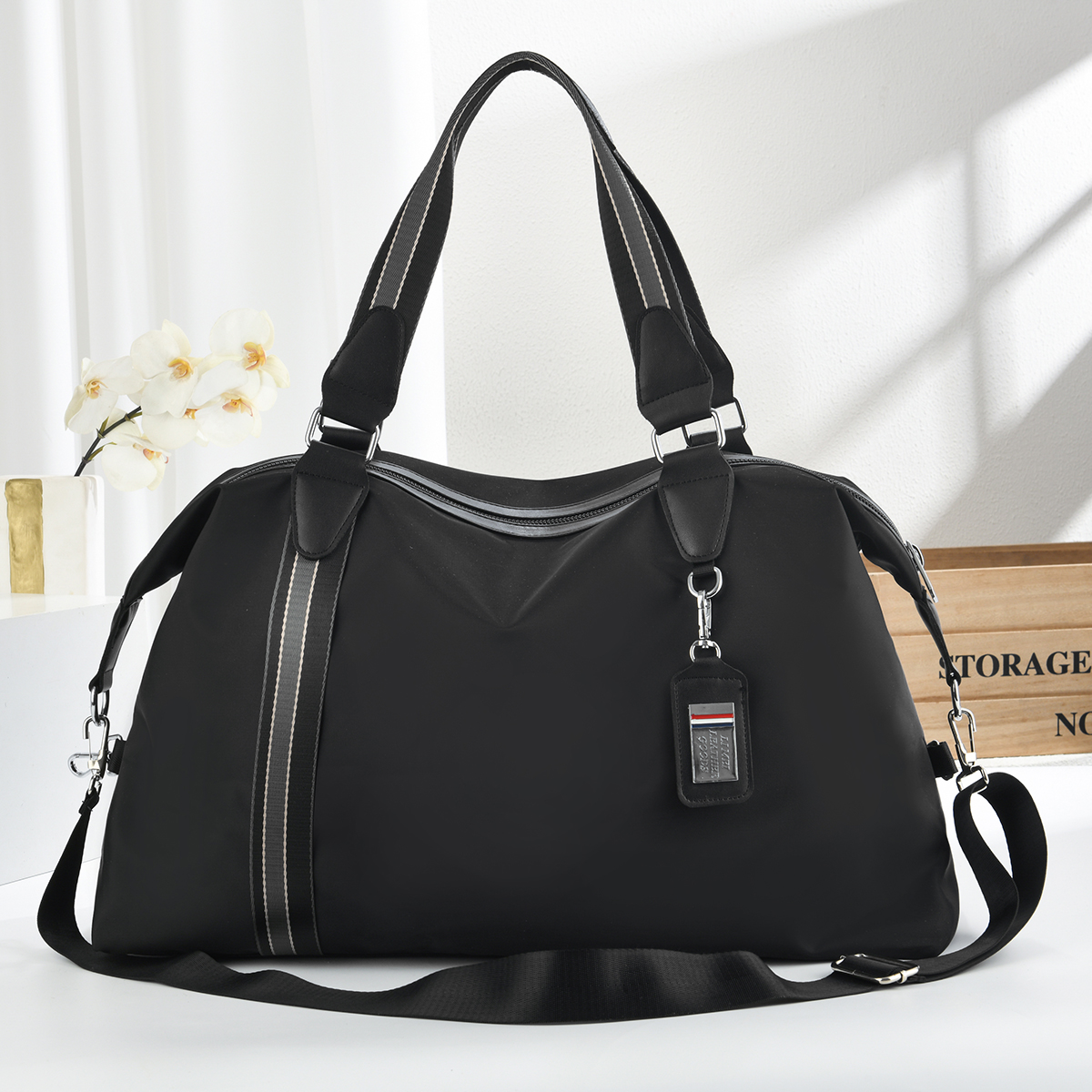 黑色大容量手提旅行包男女通用出差健身包单肩斜挎行李袋