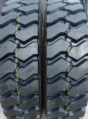 全钢丝900 1000 1100耐磨12R22.5载重加强1200r20矿山大货车轮胎