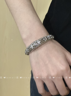 法式复古银色镂空拉丝镶钻手镯