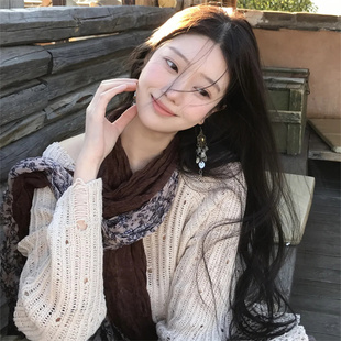 日系文艺氛围感复古碎花拼接褶皱丝巾气质百搭长条云南围巾配饰女