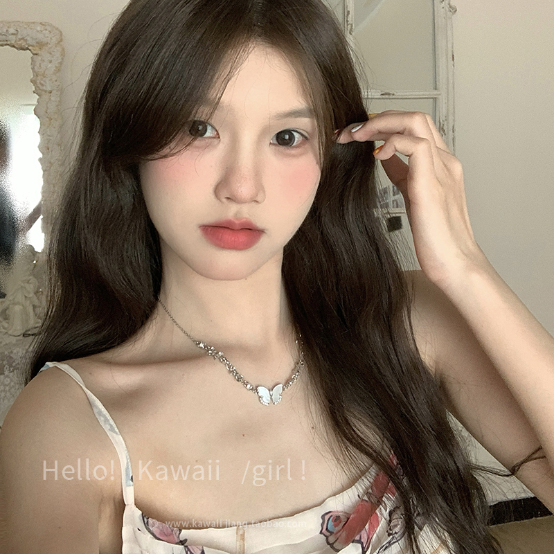 镶钻白贝母蝴蝶锁骨链