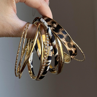 古早感涩谷辣妹豹纹叠戴手镯复古欧美个性手环小众高级感百搭手饰