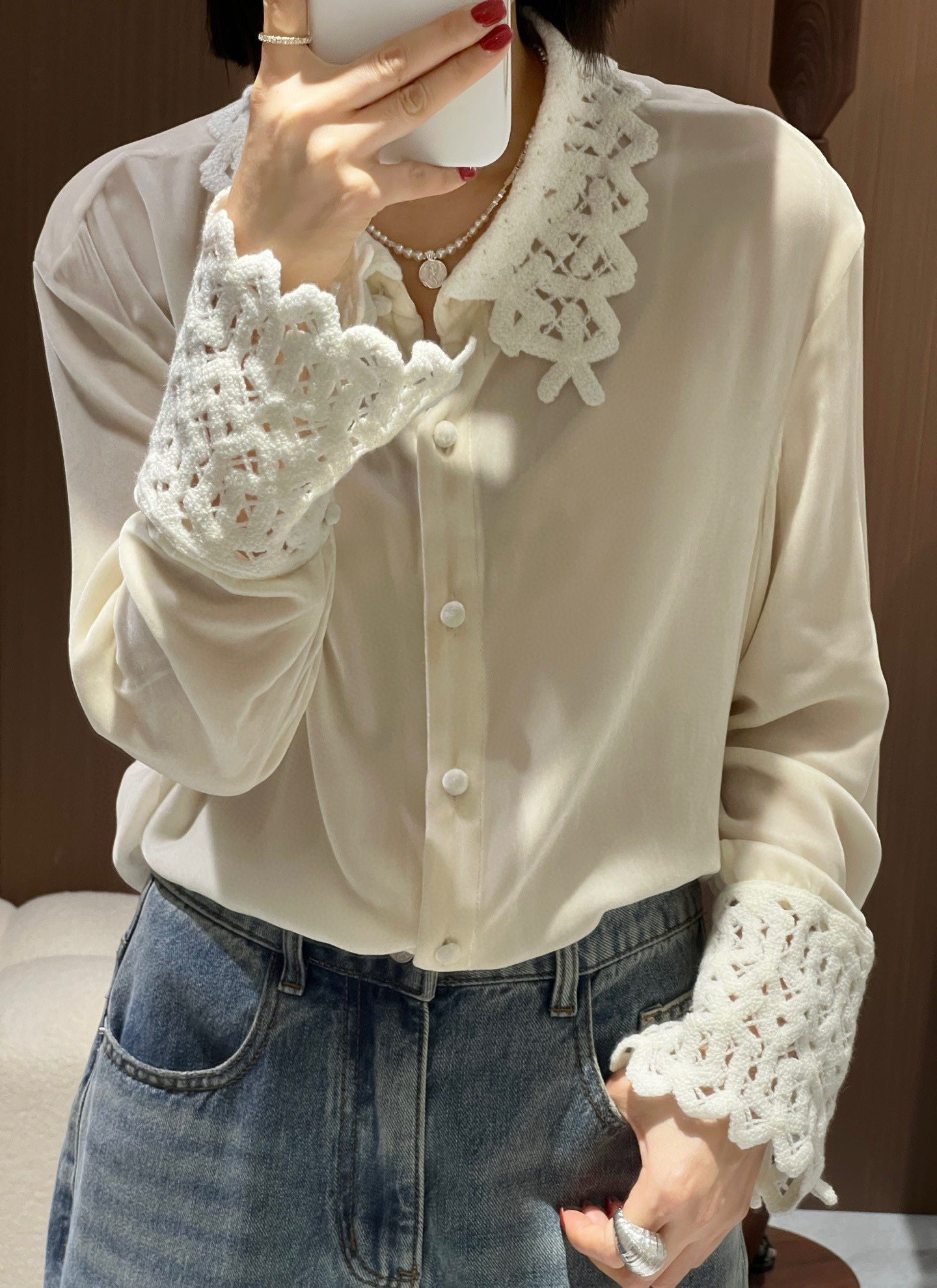 镂空钩花真丝绒上衣新中式国风圆领盘扣气质百搭显瘦减龄衬衫女