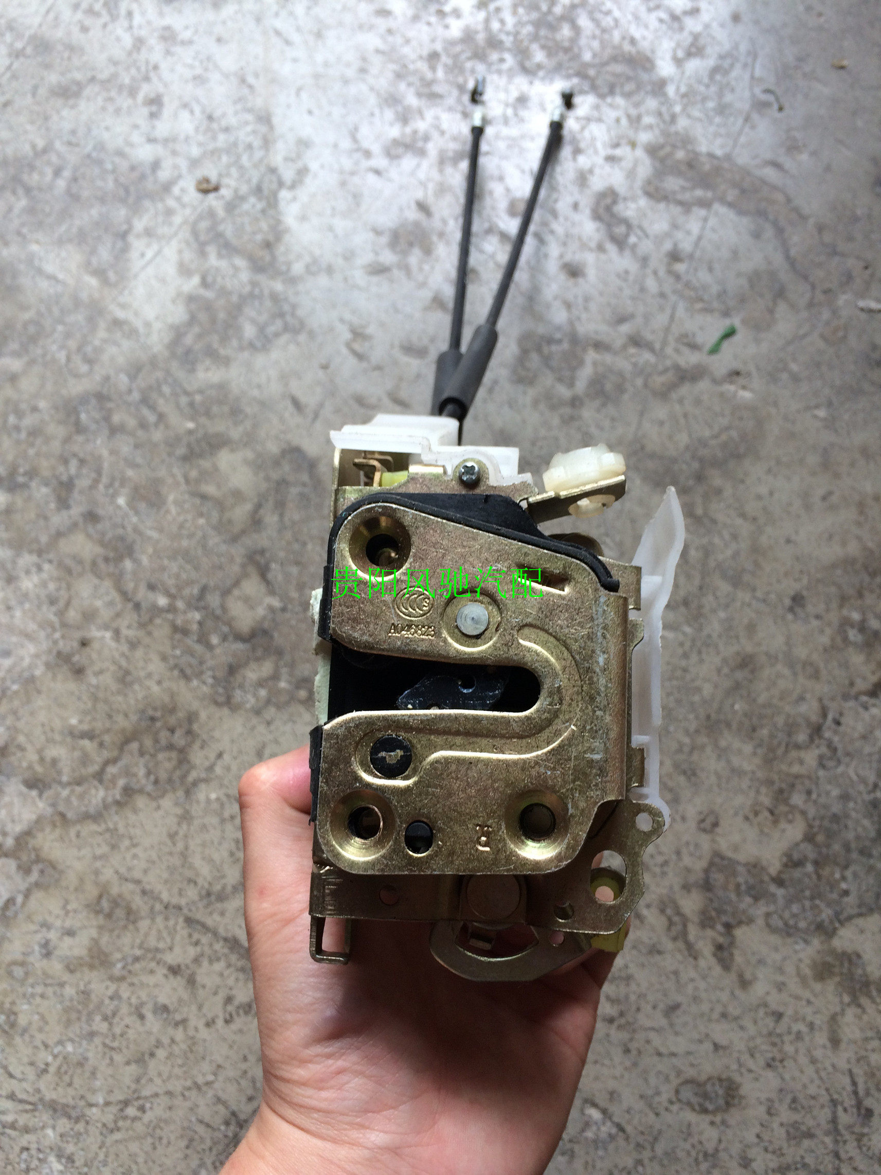 力帆时骏欧式战马a6大货车配件东风天龙振兴a8奥普车门锁体锁块