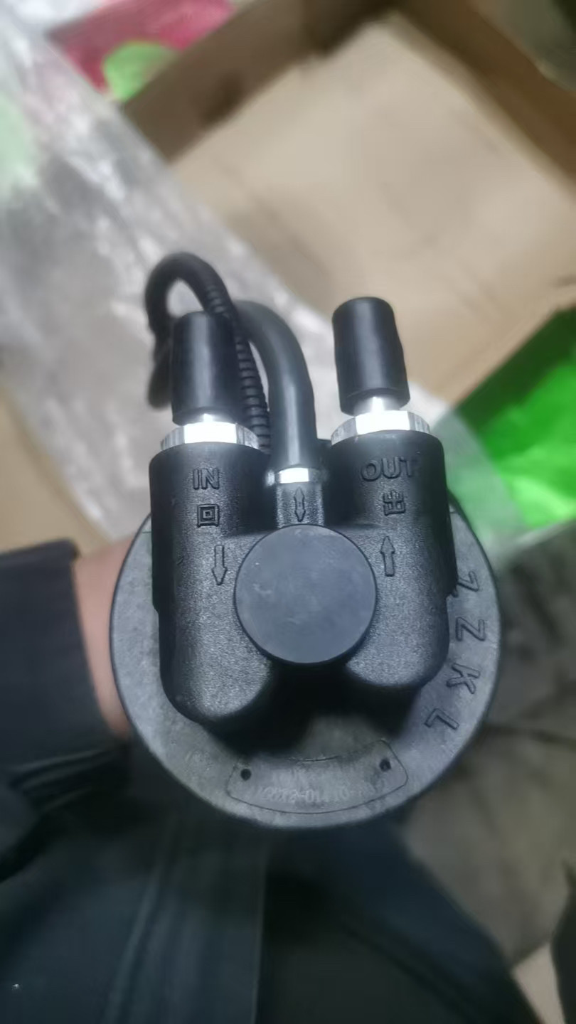 力帆时骏F350小货车微型车配件F350油表感应塞油表传感器