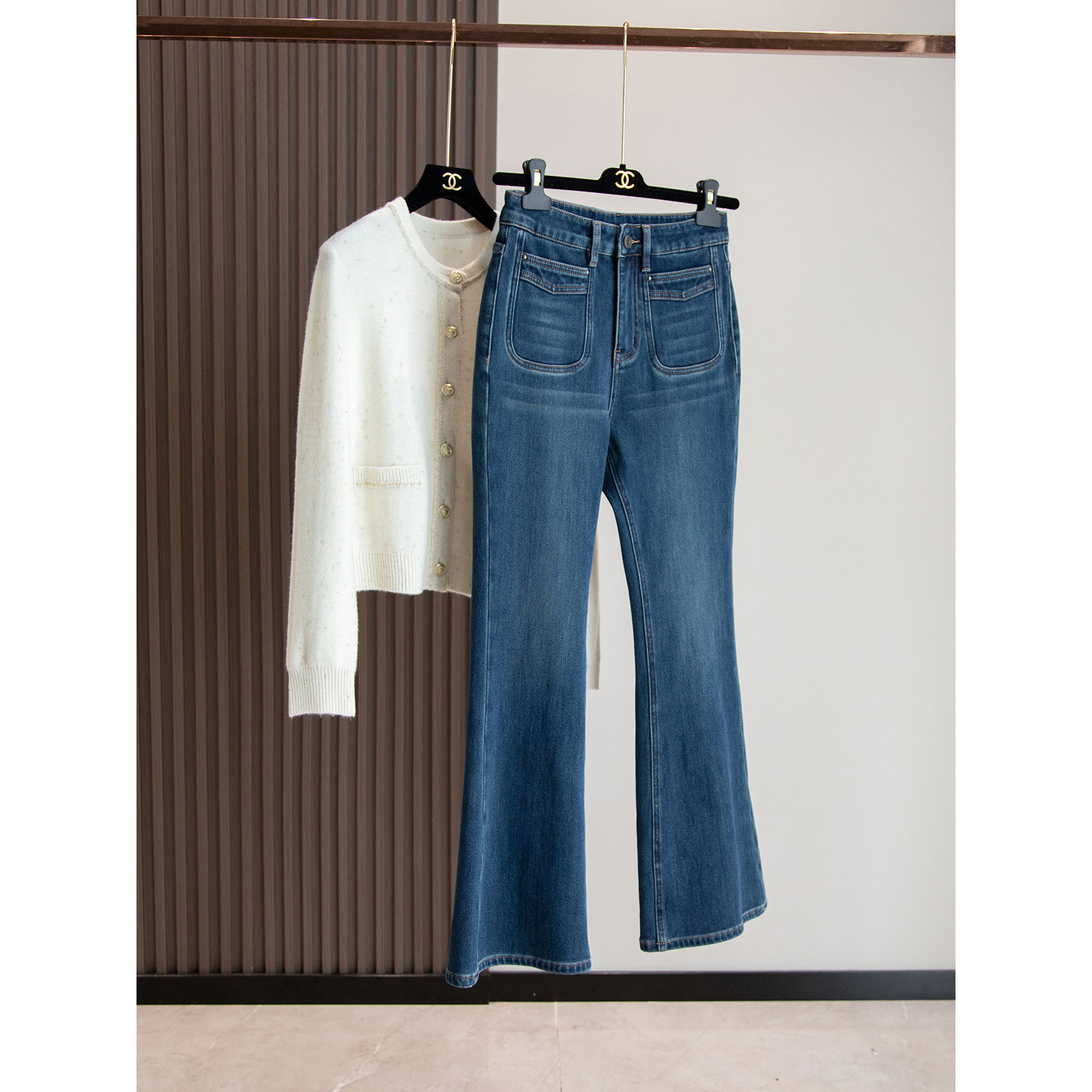 时髦精入！显瘦显腿长内里加绒修身弹力双口袋小香风微喇牛仔裤女,女装/女士精品,牛仔裤,淘宝优惠券,粉丝福利购,淘宝优惠卷